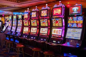 Fortune Ox slot game interface on idnscore slot showing five reels, symbols, and betting controls